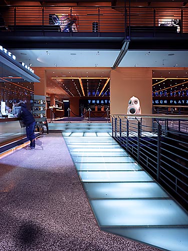 Begehbare Glasböden, Foto: Simone Rosenberg