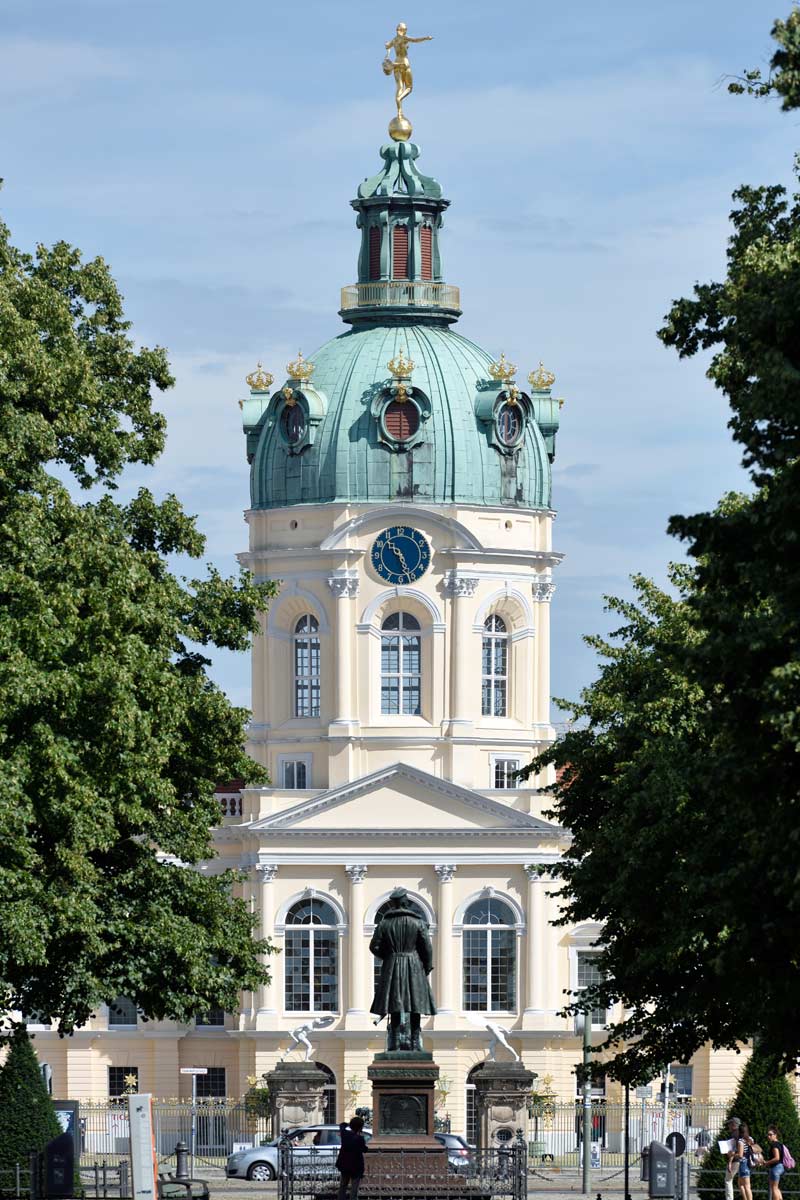 Schloss Ansicht. Foto: St. Melchior